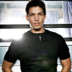 Marcos Hernandez吉他谱