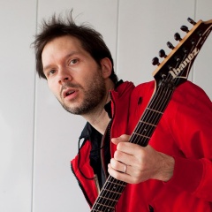 Paul Gilbert吉他谱