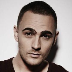 Charlie Brown吉他谱