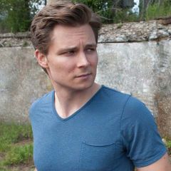 Frankie Ballard