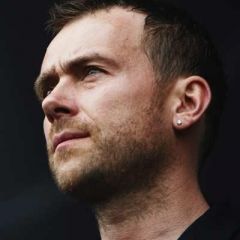 Damon Albarn吉他谱