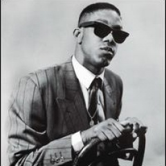 <b>Frankie Paul</b>吉他谱