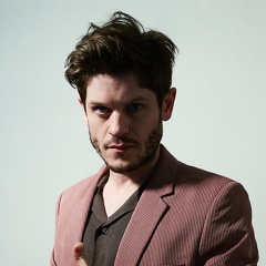 Iwan Rheon吉他谱