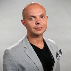 <b>Uniikki</b>吉他谱