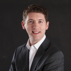 <b>Finghin Collins</b>吉他谱