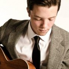 Tony Ferrari吉他谱