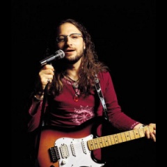 Dus Sokagi Sakinleri吉他谱