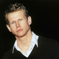 Danny Seward吉他谱