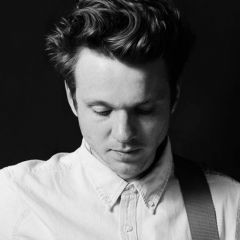 Gibson Bull吉他谱