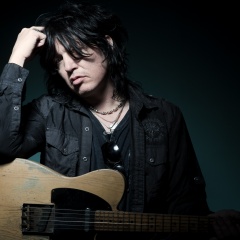 Tom Keifer吉他谱