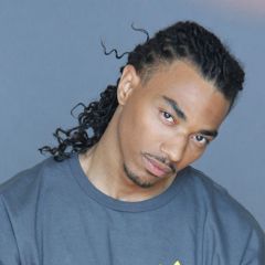 Snootie Wild吉他谱