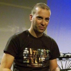 Christian Hornbostel吉他谱