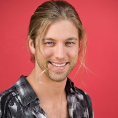 Casey James