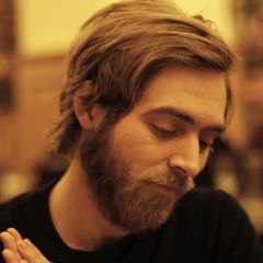 Aaron Parks吉他谱