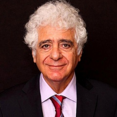 loris tjeknavorian吉他谱