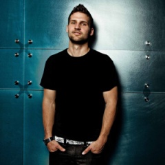 Mark Russell吉他谱