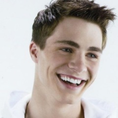 Colton Haynes吉他谱