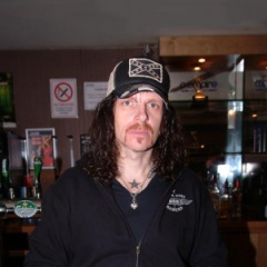 Ricky Warwick吉他谱