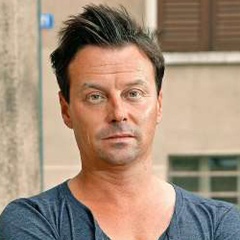 Florian Ast吉他谱