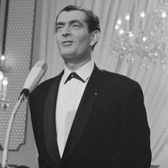 Camillo Felgen吉他谱