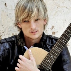 Armand Hofmeyr吉他谱