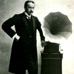 Robert Radford吉他谱