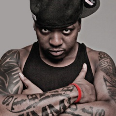 Tech N9ne Presents Stevie Stone吉他谱
