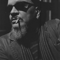 Phil Burdett吉他谱
