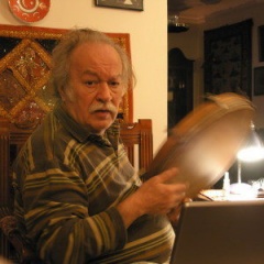 <b>Nezih Uzel</b>吉他谱