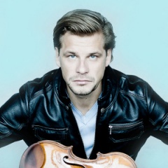 <b>Kiril Troussov</b>吉他谱