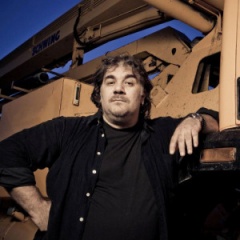 Dimitris Starovas吉他谱