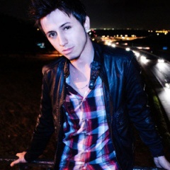 <b>Renne Fernandes</b>吉他谱