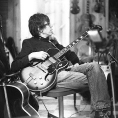 Kenny Vaughan吉他谱
