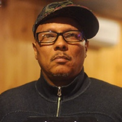 Ivan Neville吉他谱