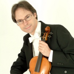 Julian Perkins吉他谱