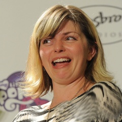 Rebecca Shoichet