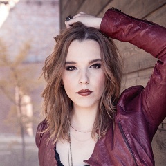 Lzzy Hale