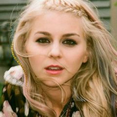 Colette Carr吉他谱