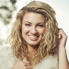 Tori Kelly
