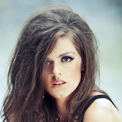 Sara Jackson-Holman吉他谱