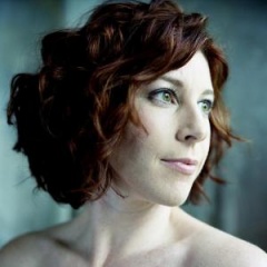 Robin Mckelle吉他谱