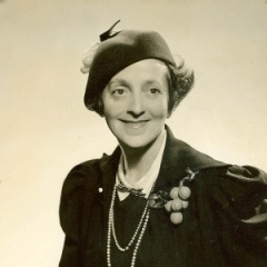 Elsie Janis