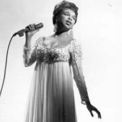 Valerie Carr