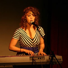 Adira Amram吉他谱