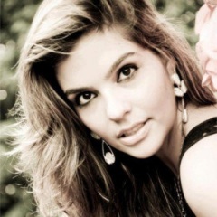 Amanda Neves