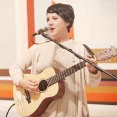 Peggy Honeywell吉他谱
