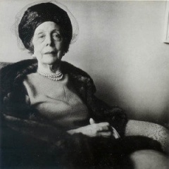 Dame Edith Evans吉他谱