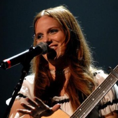 Lily Holbrook吉他谱