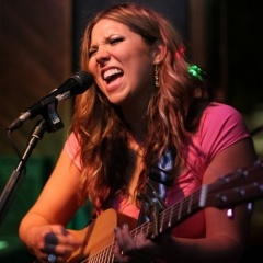 Laura Lee Bishop吉他谱