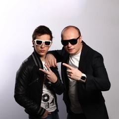 Hard Rock Sofa吉他谱